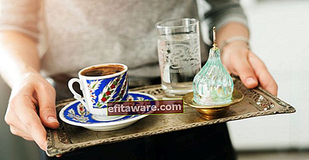 Haben Sie sich jemals gefragt: Warum wird Wasser mit türkischem Kaffee serviert?